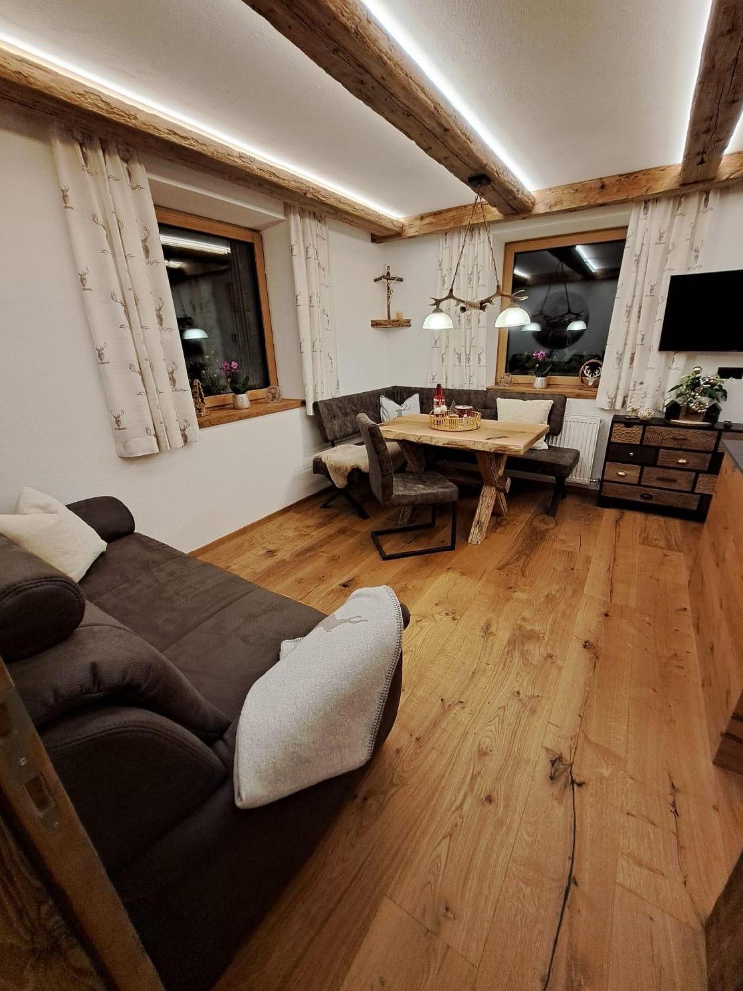 Luxus-Apartment-Vorderreit Gut อัลเทนมาร์คท์ อิม พองเงา ภายนอก รูปภาพ