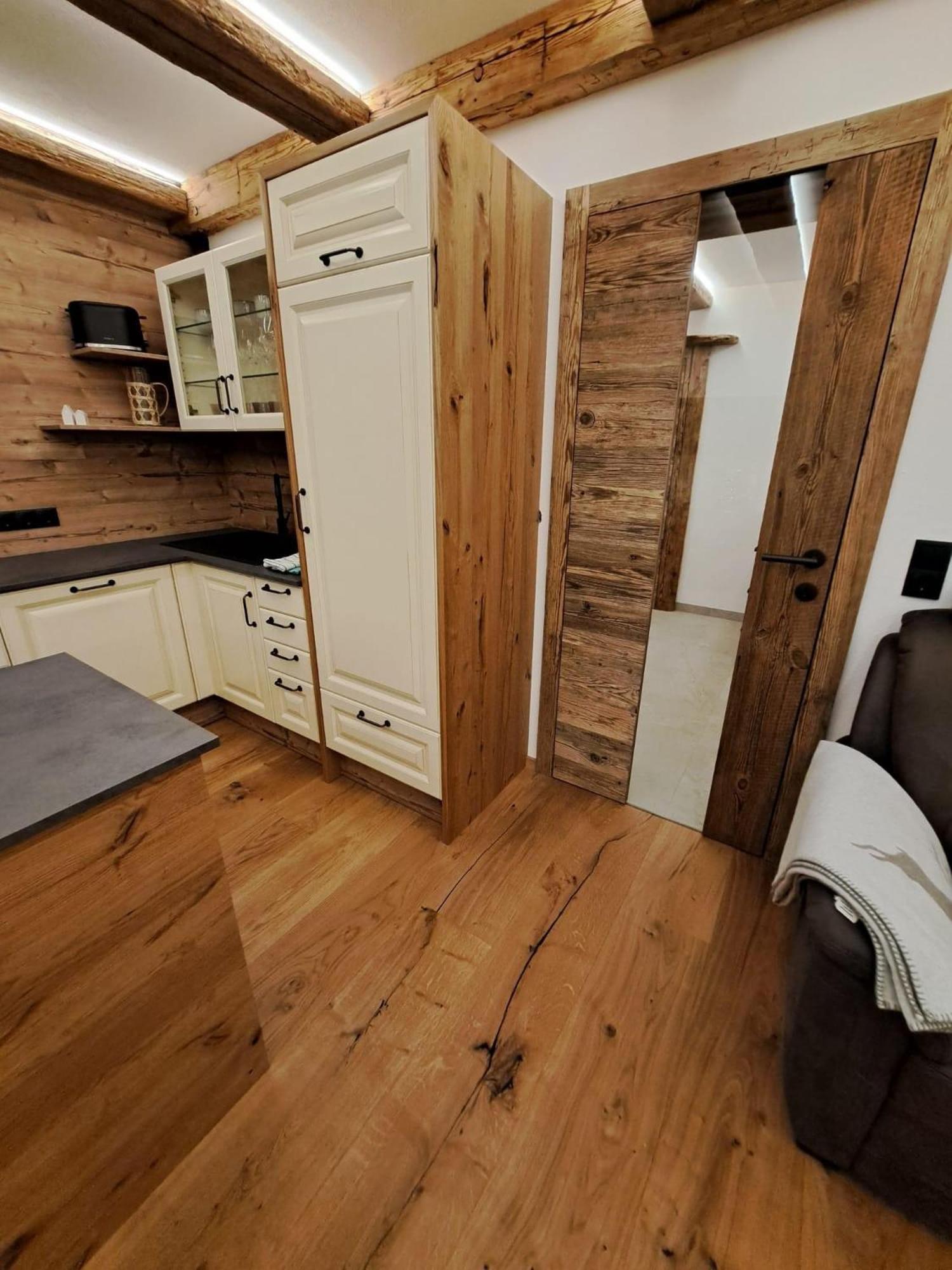 Luxus-Apartment-Vorderreit Gut อัลเทนมาร์คท์ อิม พองเงา ภายนอก รูปภาพ
