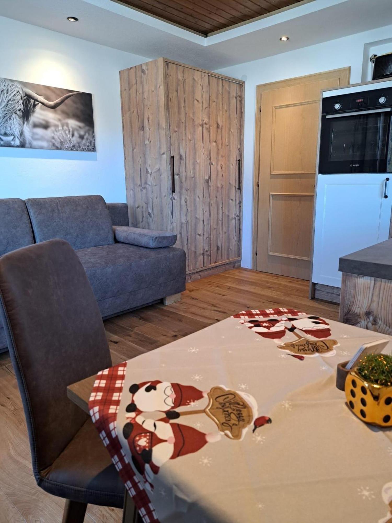 Luxus-Apartment-Vorderreit Gut อัลเทนมาร์คท์ อิม พองเงา ภายนอก รูปภาพ